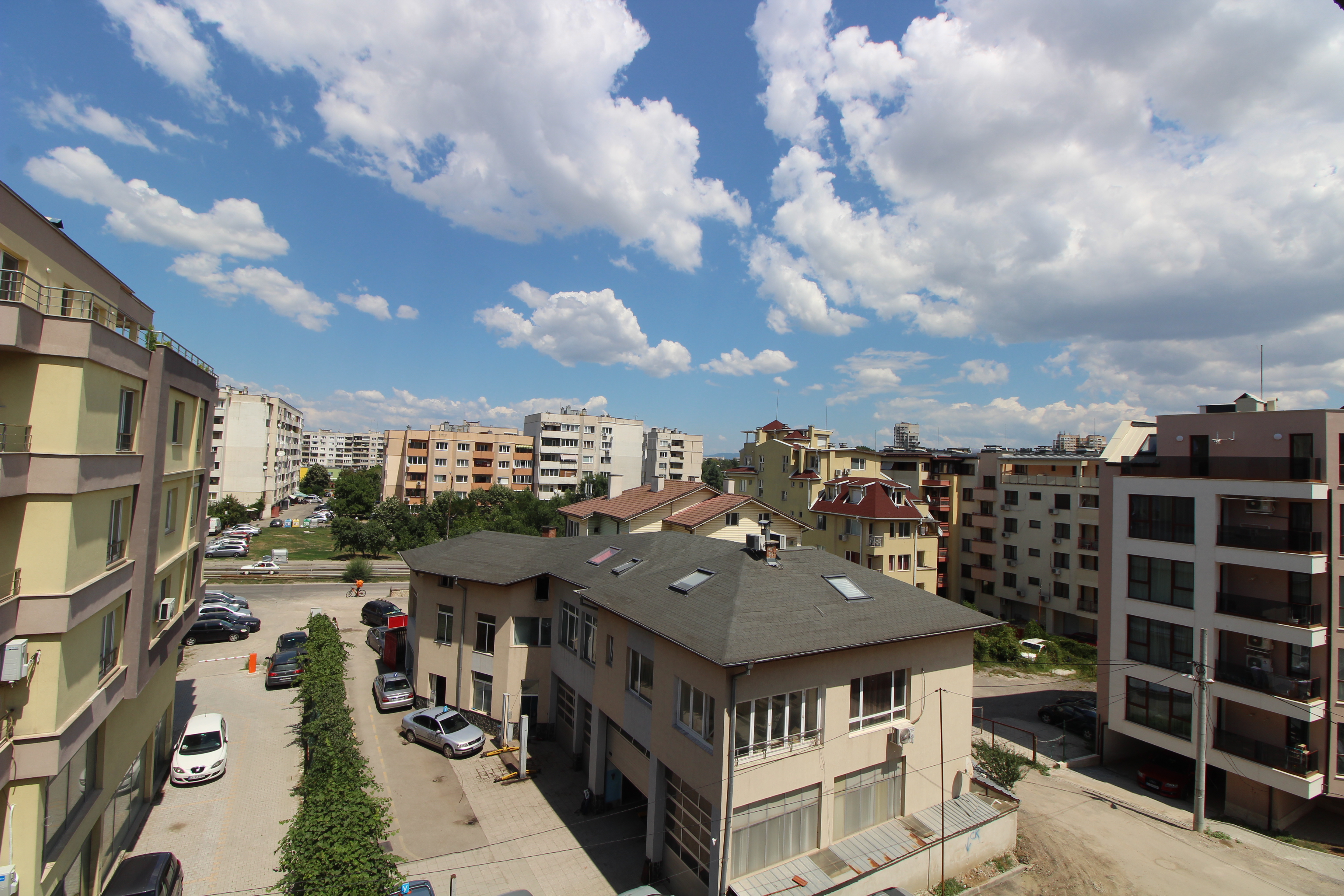 Продава 2-стаен апартамент, кв.Дървеница