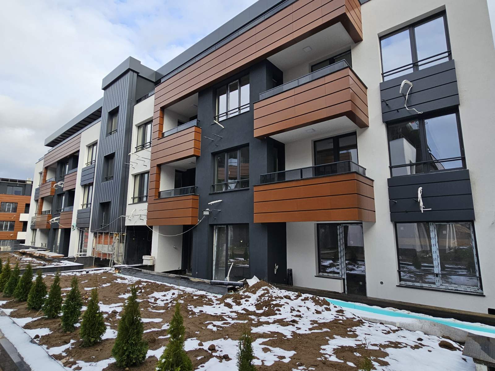 Продава 3-стаен апартамент-кв. Малинова долина