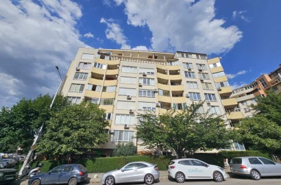 Продава 2-стаен апартамент-кв. Студ.град